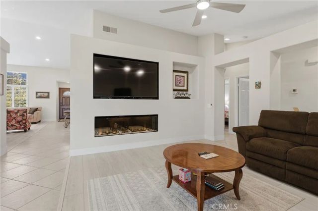 238 Twin Falls Court, Newbury Park, CA 91320