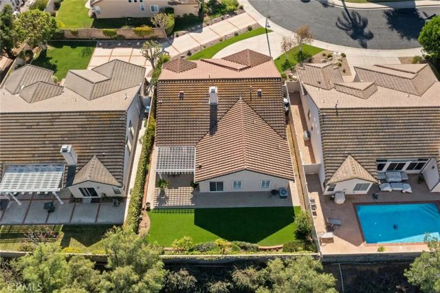 238 Twin Falls Court, Newbury Park, CA 91320