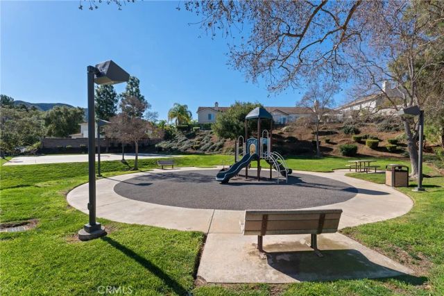 238 Twin Falls Court, Newbury Park, CA 91320
