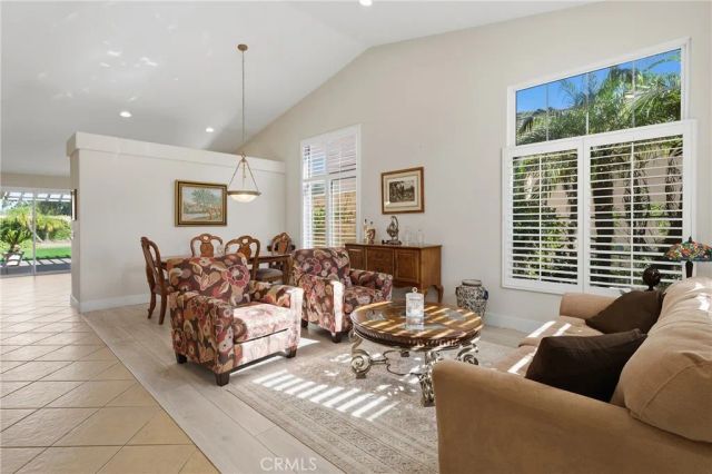 238 Twin Falls Court, Newbury Park, CA 91320