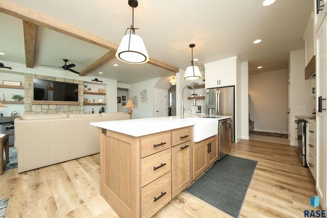 5509 E Canter Ridge Cir Circle, Sioux Falls, SD 57110