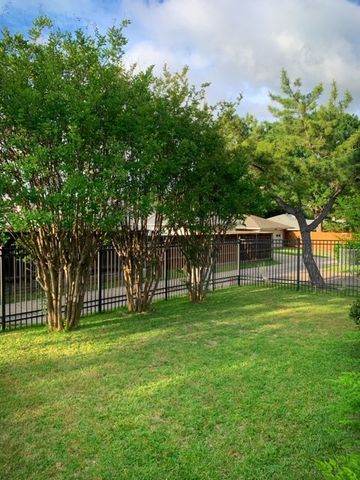 1813 University Drive, Richardson, TX 75081