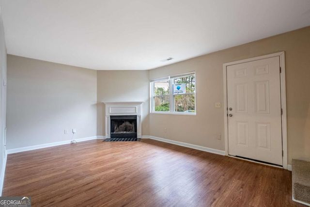 114 Bentley Parkway B, Woodstock, GA 30188