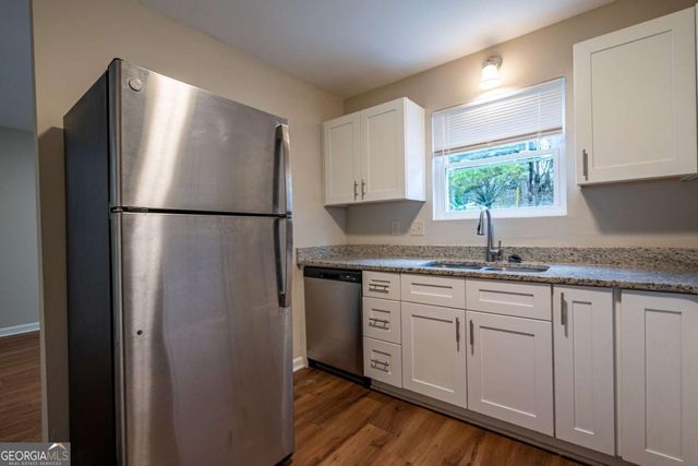 114 Bentley Parkway B, Woodstock, GA 30188