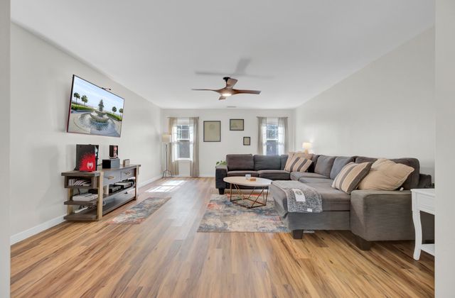 458 Delmont Drive, Goose Creek, SC 29445