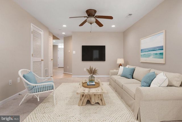 2418 KILLARNEY TER, Odenton, MD 21113