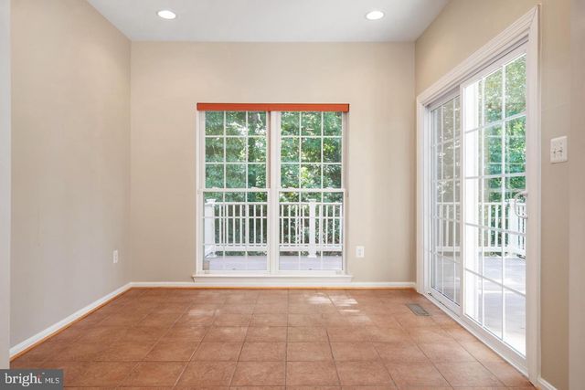 2418 KILLARNEY TER, Odenton, MD 21113