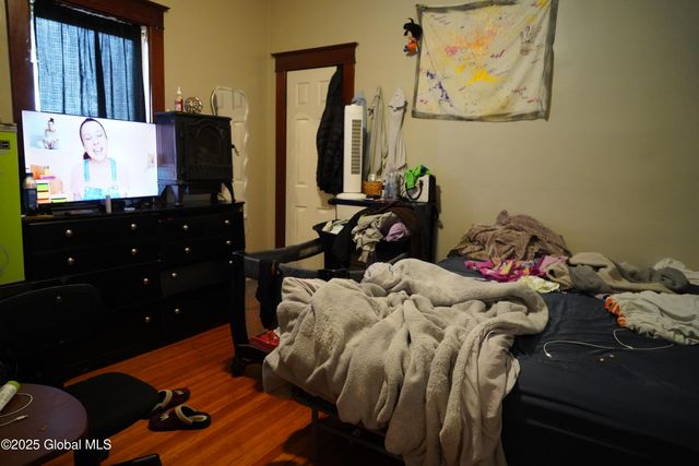 106 McAlpin Street, Albany, NY 12209