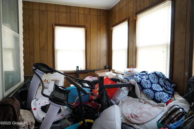 106 McAlpin Street, Albany, NY 12209