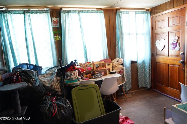 106 McAlpin Street, Albany, NY 12209