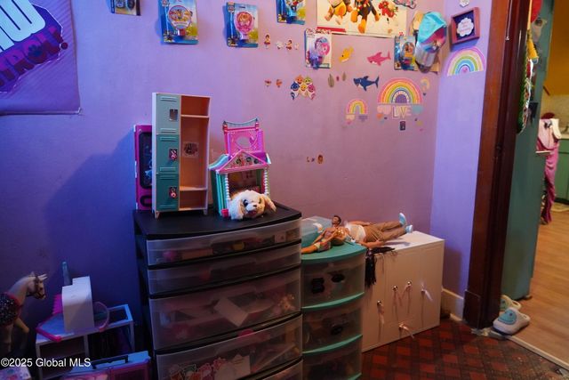 106 McAlpin Street, Albany, NY 12209