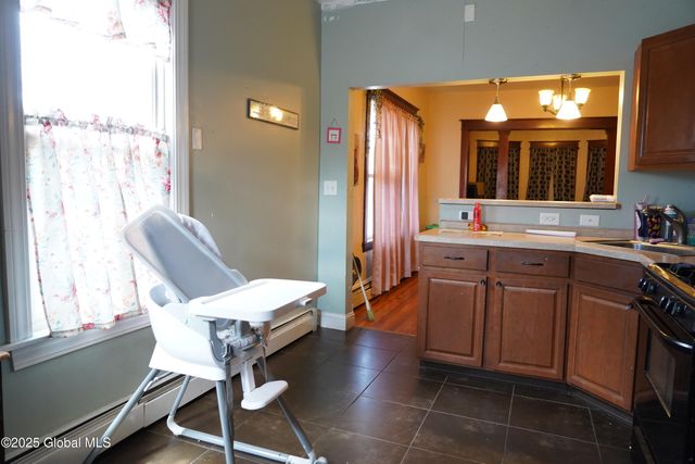 106 McAlpin Street, Albany, NY 12209