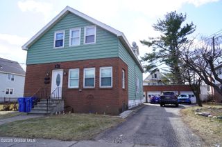 106 McAlpin Street, Albany, NY 12209