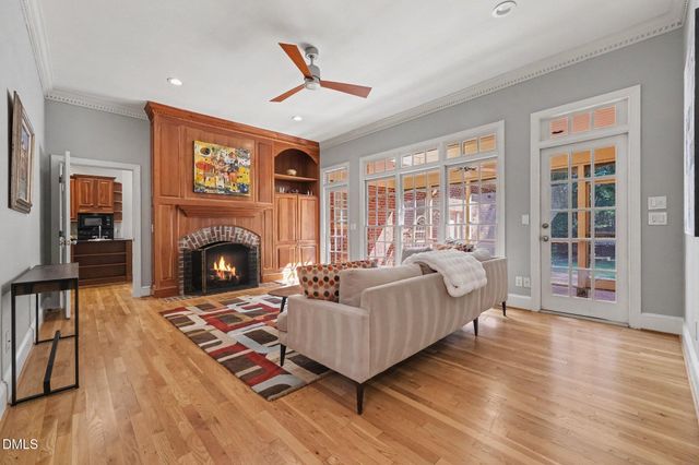 105 Ukiah Lane, Chapel Hill, NC 27514