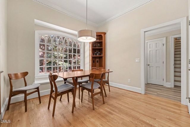 105 Ukiah Lane, Chapel Hill, NC 27514