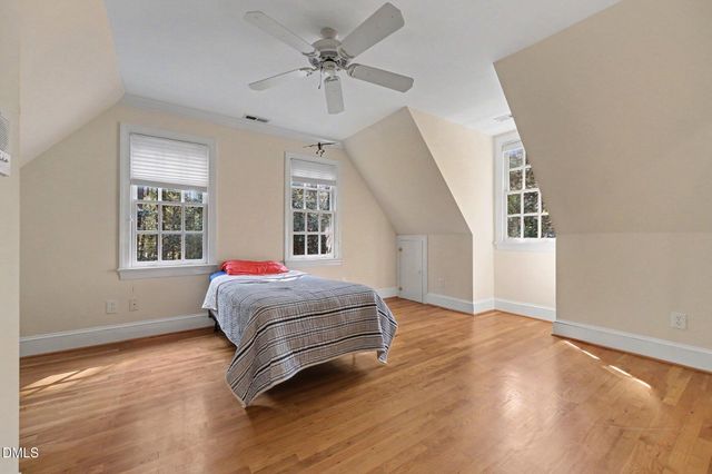 105 Ukiah Lane, Chapel Hill, NC 27514