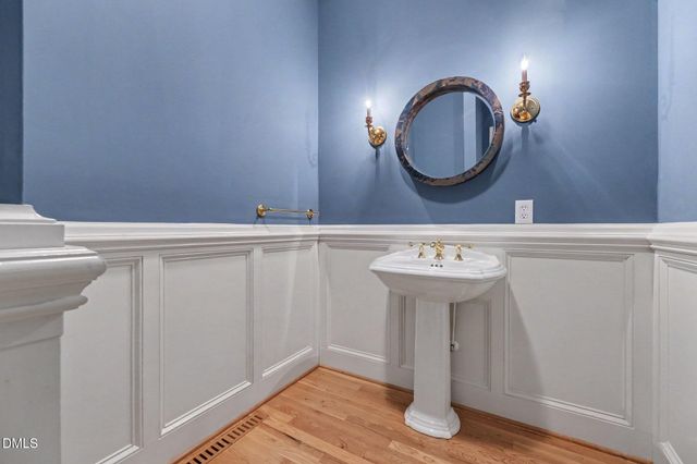105 Ukiah Lane, Chapel Hill, NC 27514