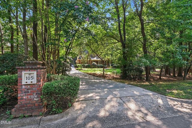 105 Ukiah Lane, Chapel Hill, NC 27514