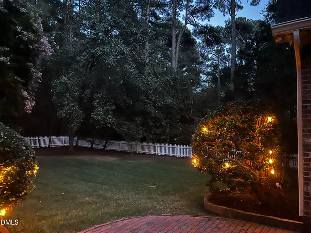 105 Ukiah Lane, Chapel Hill, NC 27514