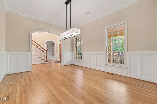 105 Ukiah Lane, Chapel Hill, NC 27514