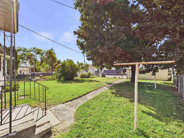4807 N Elm St, Spokane, WA 99205