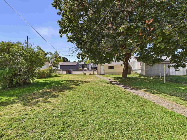 4807 N Elm St, Spokane, WA 99205