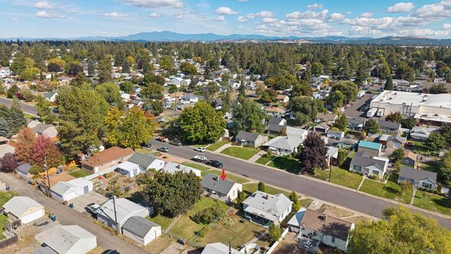 4807 N Elm St, Spokane, WA 99205