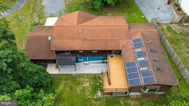 276 WISHBONE CIR, Hedgesville, WV 25427