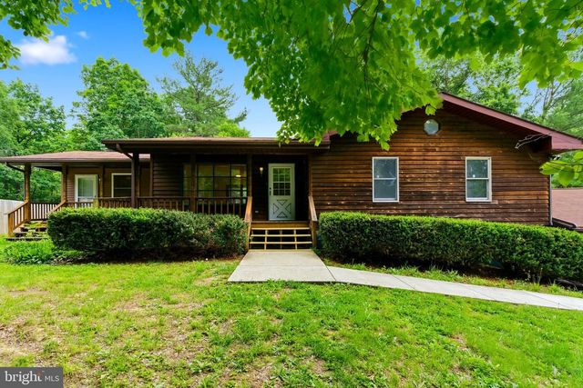 276 WISHBONE CIR, Hedgesville, WV 25427