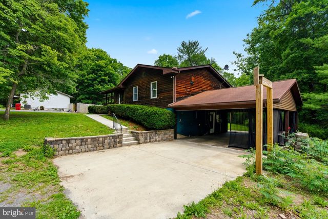 276 WISHBONE CIR, Hedgesville, WV 25427