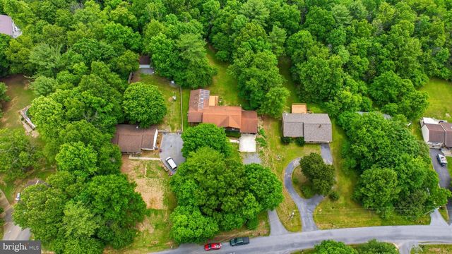 276 WISHBONE CIR, Hedgesville, WV 25427