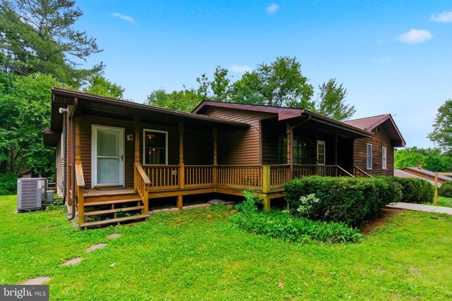 276 WISHBONE CIR, Hedgesville, WV 25427