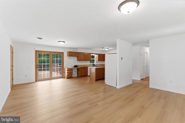 276 WISHBONE CIR, Hedgesville, WV 25427