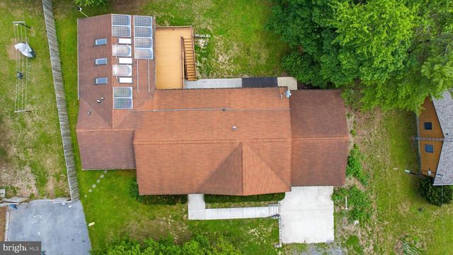 276 WISHBONE CIR, Hedgesville, WV 25427