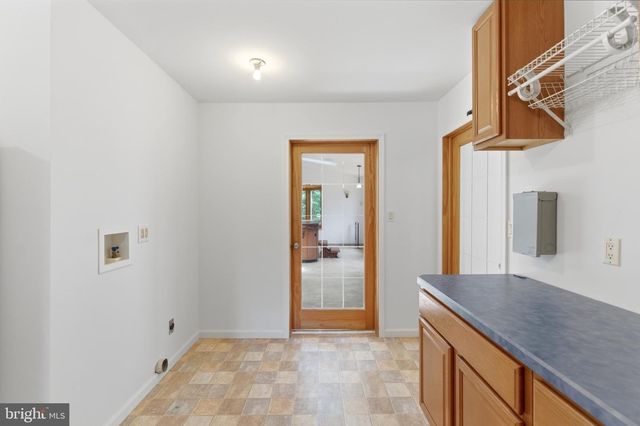 276 WISHBONE CIR, Hedgesville, WV 25427