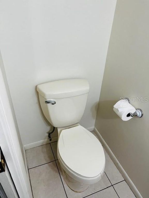 Image 13 of property listing at 625 N HALIFAX AVENUE 9, Daytona Beach, FL 32118