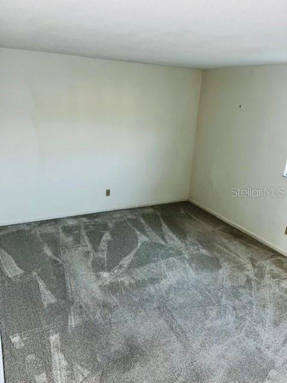 Image 16 of property listing at 625 N HALIFAX AVENUE 9, Daytona Beach, FL 32118