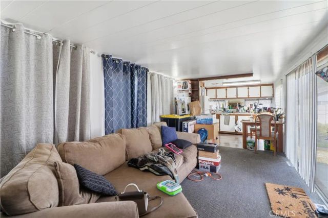 11140 3rd, Hesperia, CA 92345