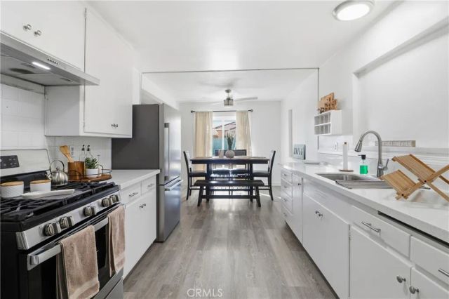 11140 3rd, Hesperia, CA 92345