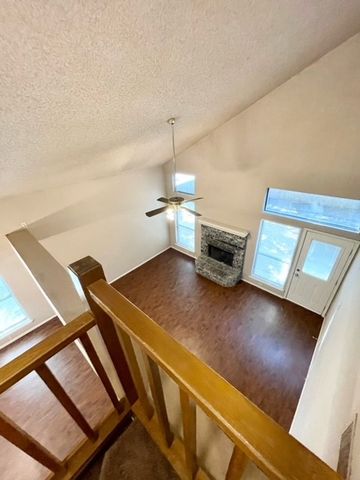 6404 Tempest Drive, Arlington, TX 76001