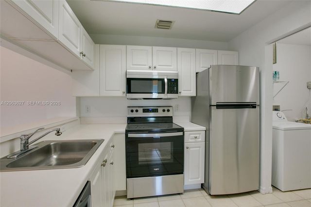 2813 Grande Parkway 301, Palm Beach Gardens, FL 33410