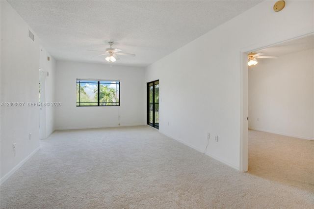 2813 Grande Parkway 301, Palm Beach Gardens, FL 33410