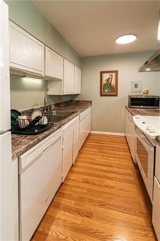3099 Colonial Way G, Atlanta, GA 30341