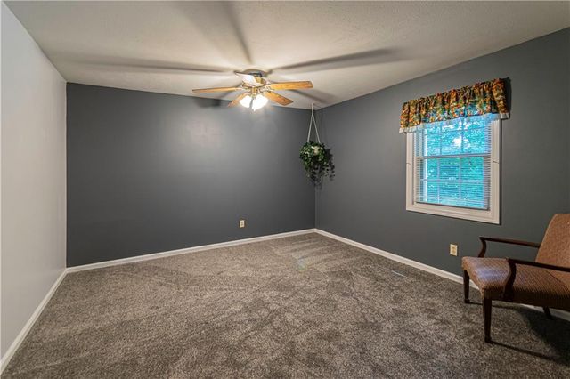 3099 Colonial Way G, Atlanta, GA 30341