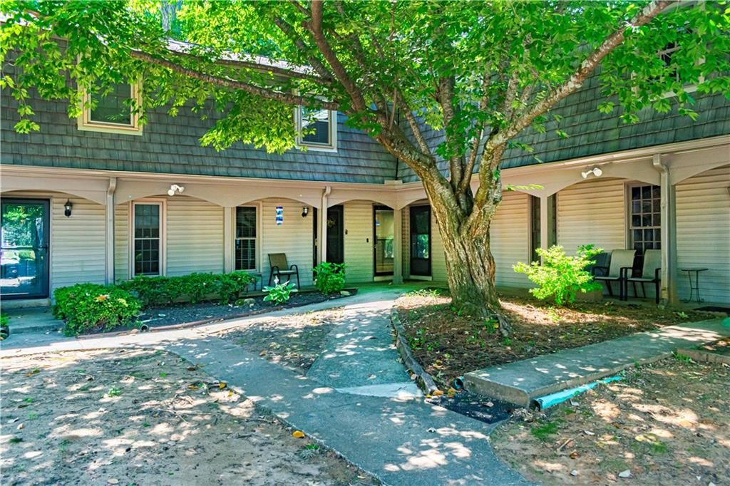 3099 Colonial Way G, Atlanta, GA 30341