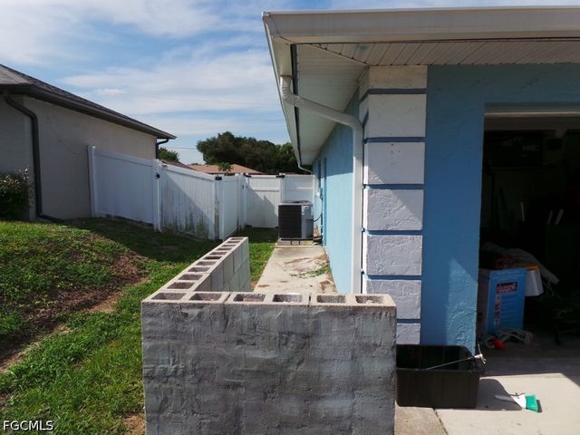7226 Kumquat RD, Fort Myers, FL 33967