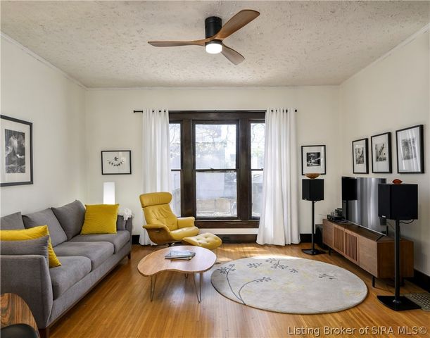 217 E 9th Street, New Albany, IN 47150