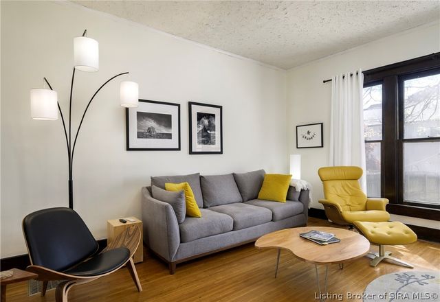 217 E 9th Street, New Albany, IN 47150