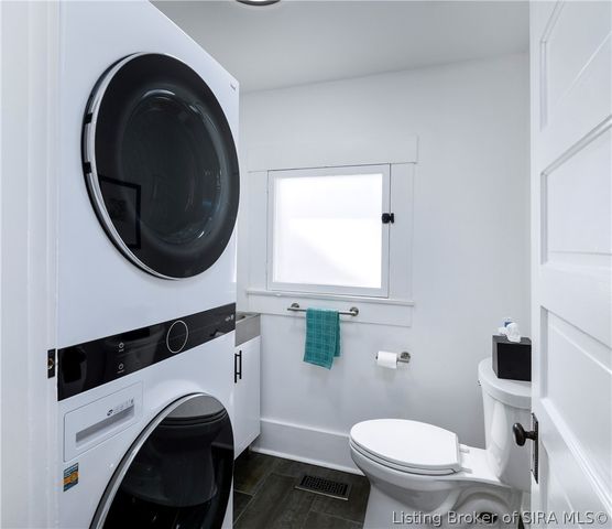 217 E 9th Street, New Albany, IN 47150