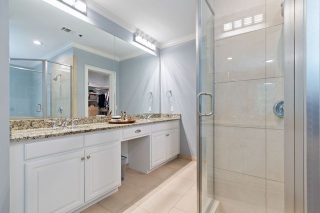4116 Ridgefield Dr, Nashville, TN 37205